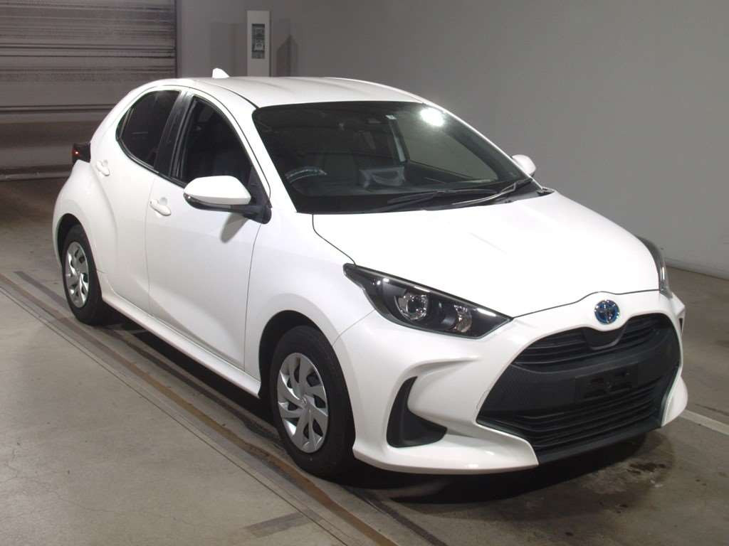 2021 Toyota YARIS MXPH10[2]