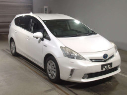 2013 Toyota Prius alpha