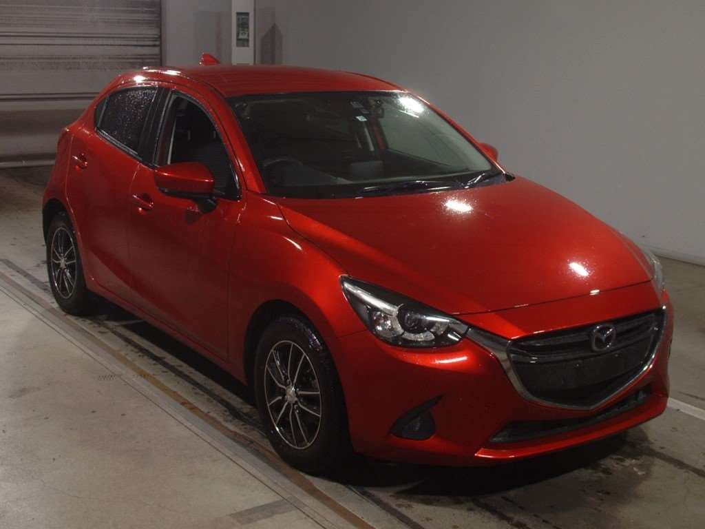 2017 Mazda Demio DJ3FS[2]