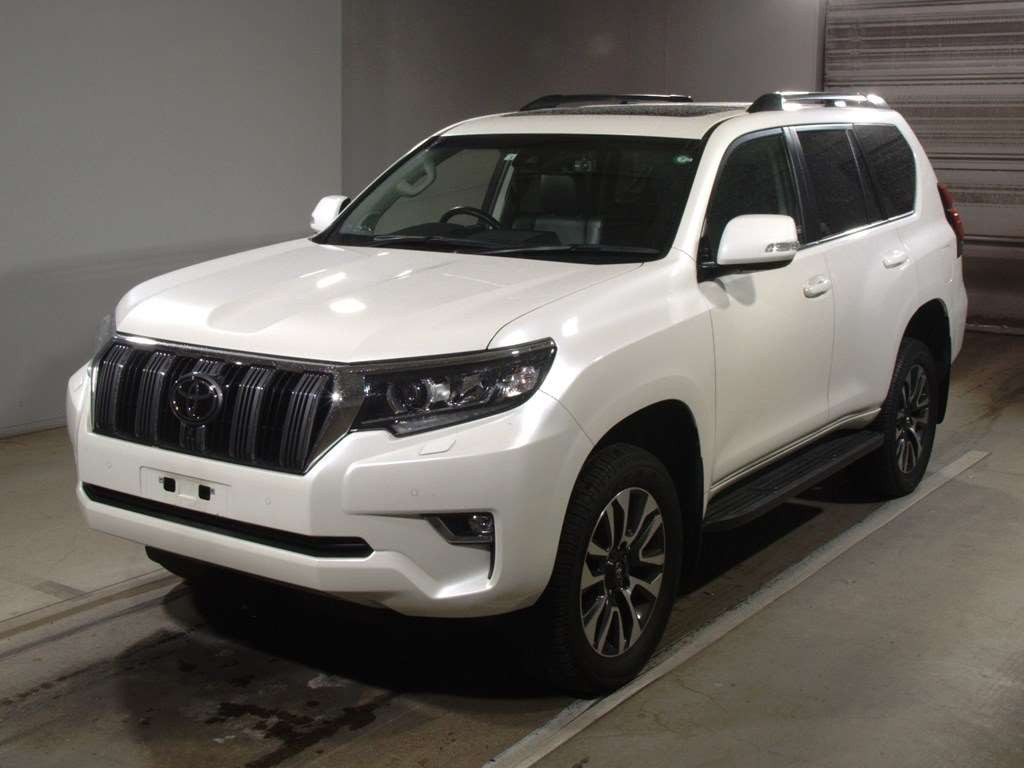 2022 Toyota Land Cruiser Prado GDJ150W[0]