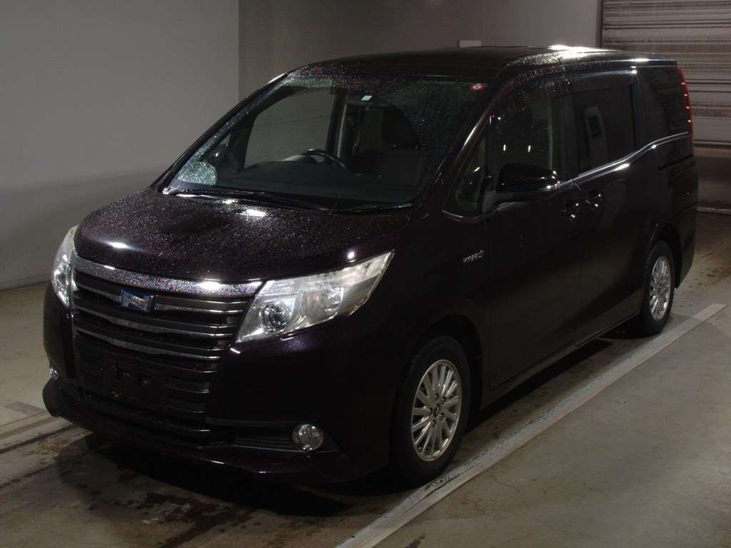 2014 Toyota Noah ZWR80G[0]