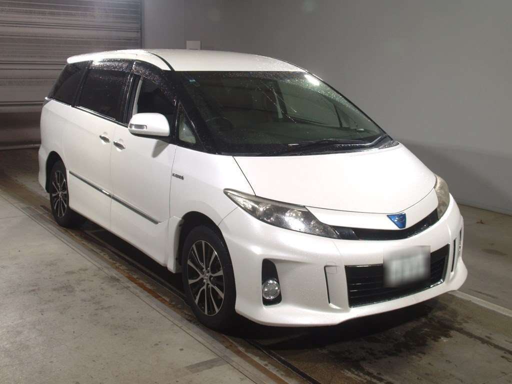 2013 Toyota Estima Hybrid AHR20W[2]