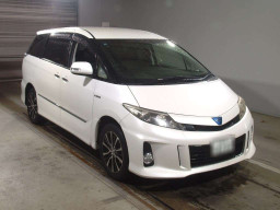 2013 Toyota Estima Hybrid