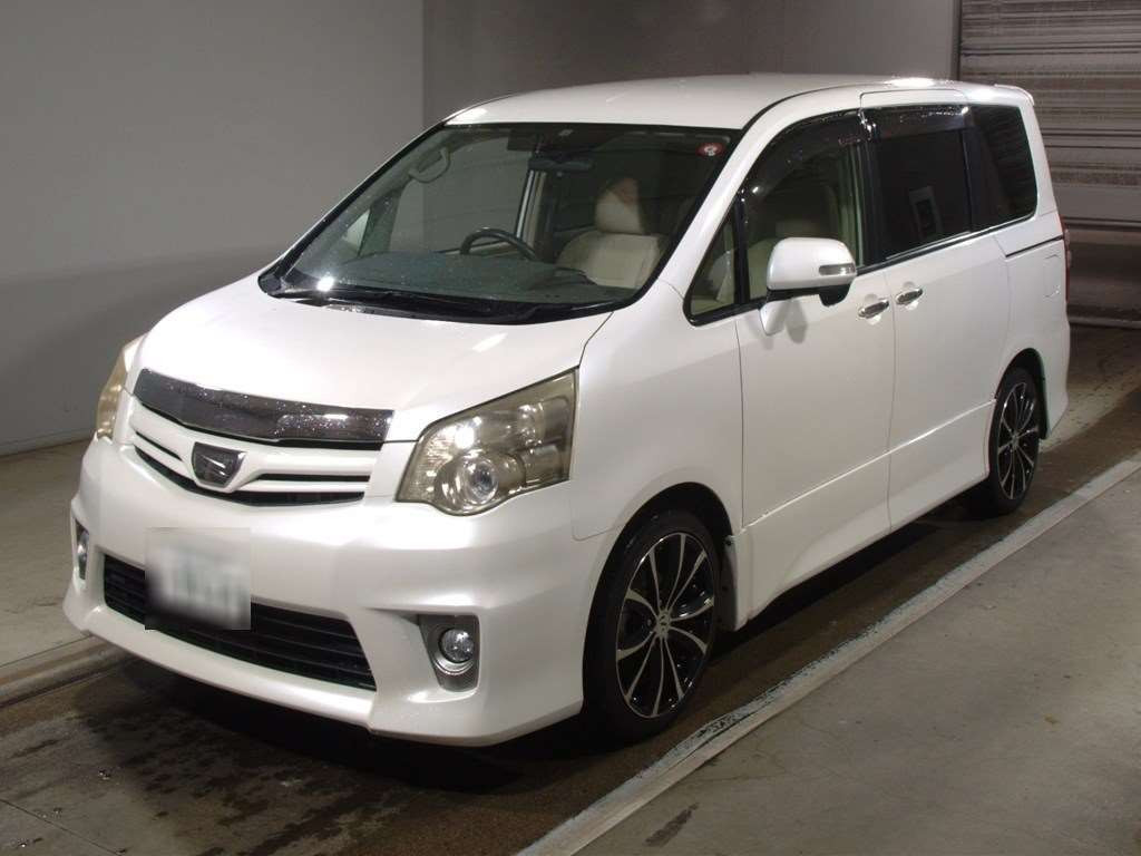 2012 Toyota Noah ZRR70W[0]