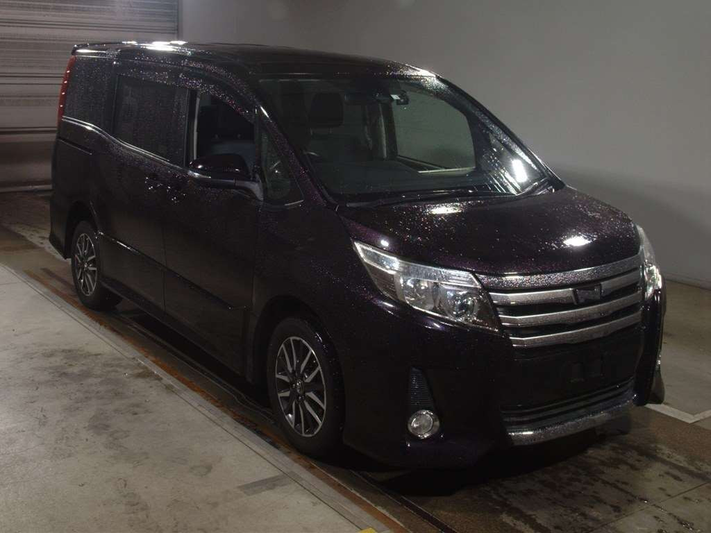 2016 Toyota Noah ZRR85W[2]