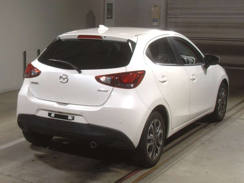 2018 Mazda Demio DJ5FS[1]