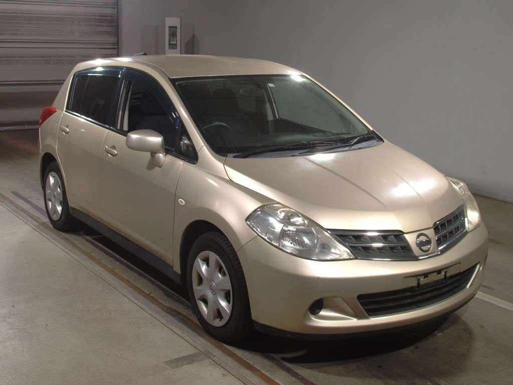 2012 Nissan Tiida C11[2]