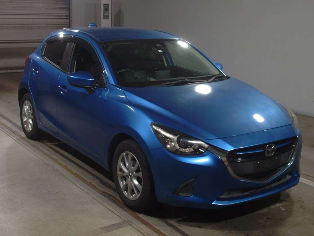 2016 Mazda Demio DJ3FS[2]