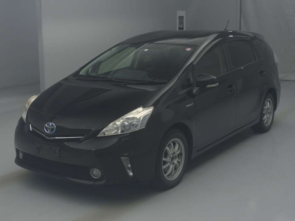 2012 Toyota Prius alpha ZVW41W[0]