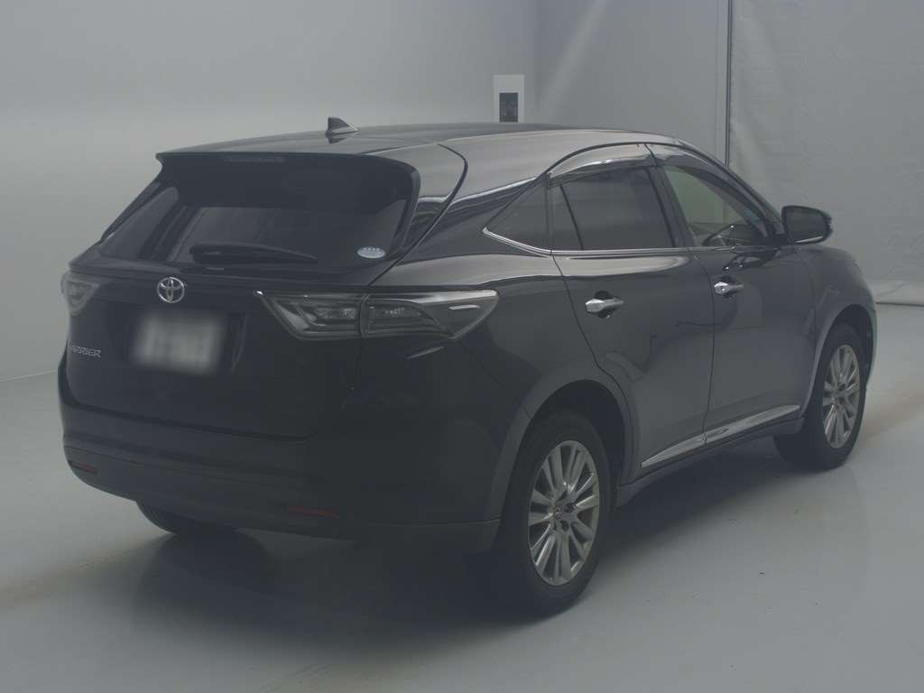 2015 Toyota Harrier ZSU60W[1]