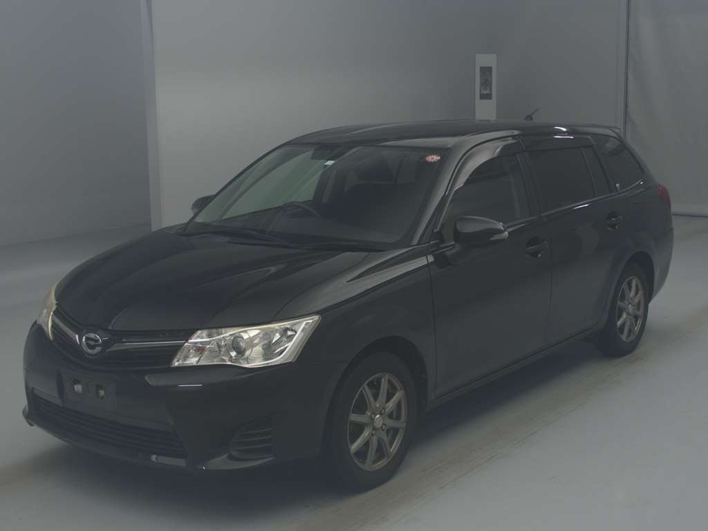 2014 Toyota Corolla Fielder NZE161G[0]