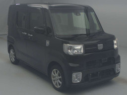 2018 Daihatsu Wake