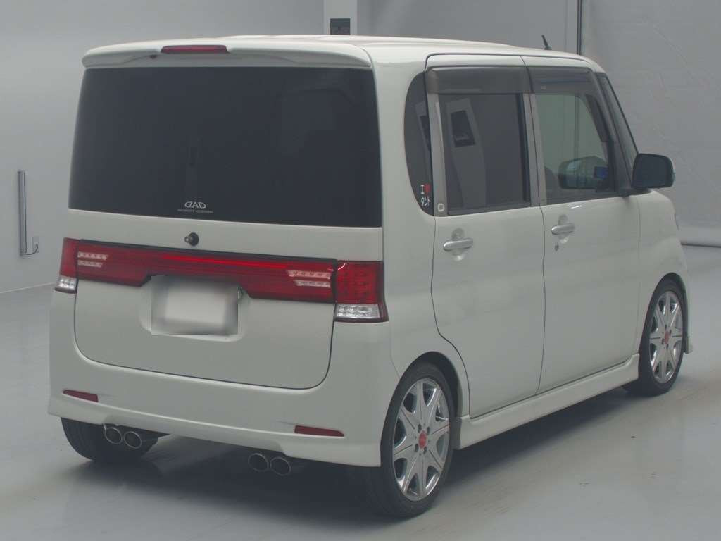 2009 Daihatsu Tanto Custom L375S[1]