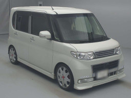 2009 Daihatsu Tanto Custom