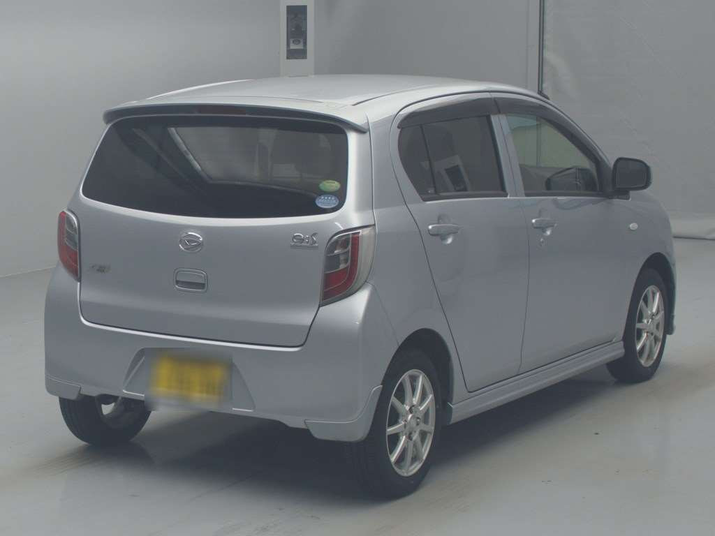 2012 Daihatsu Mira es LA300S[1]