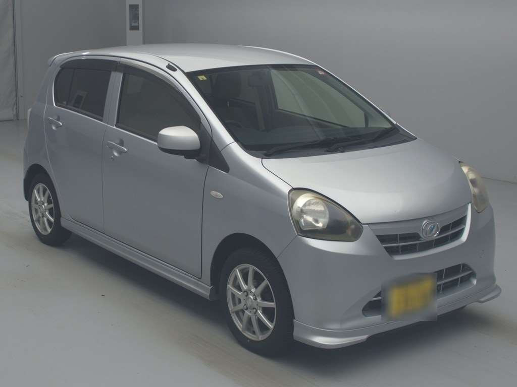 2012 Daihatsu Mira es LA300S[2]