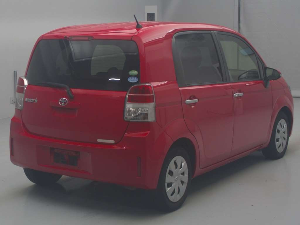 2012 Toyota Spade NCP141[1]