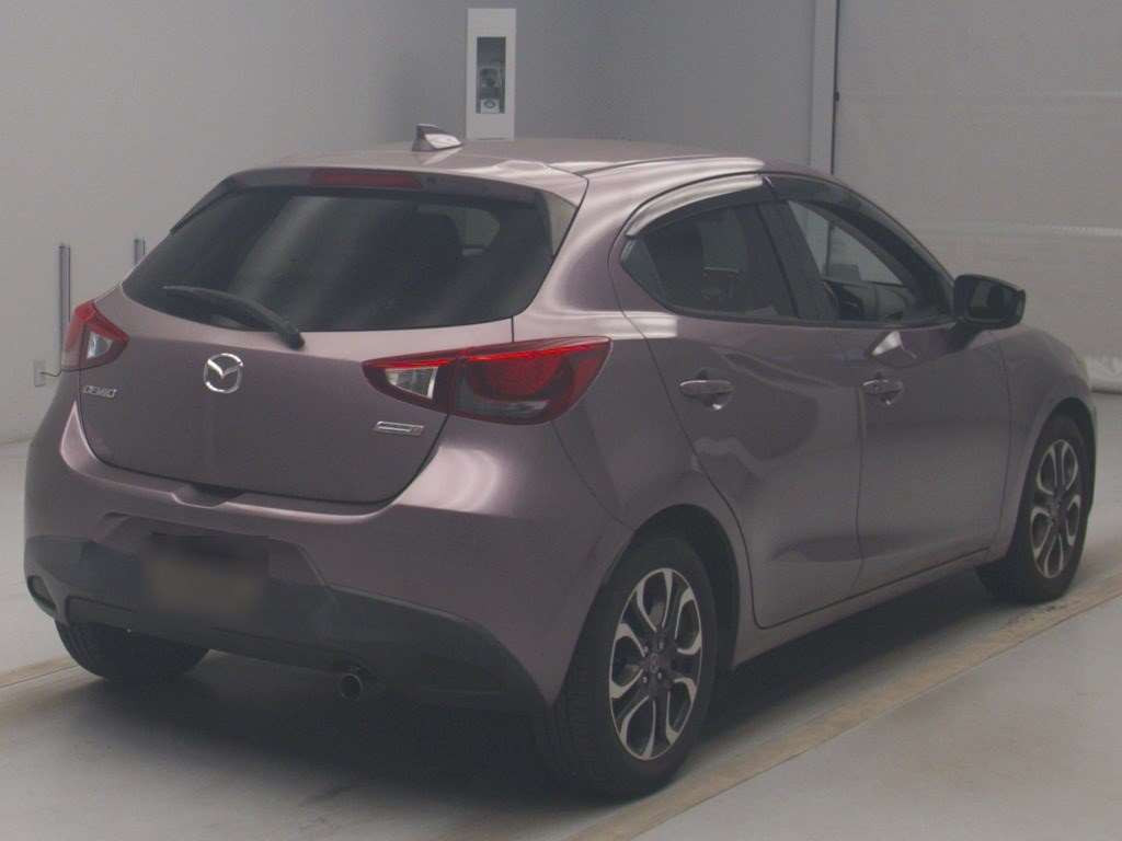 2015 Mazda Demio DJ5FS[1]