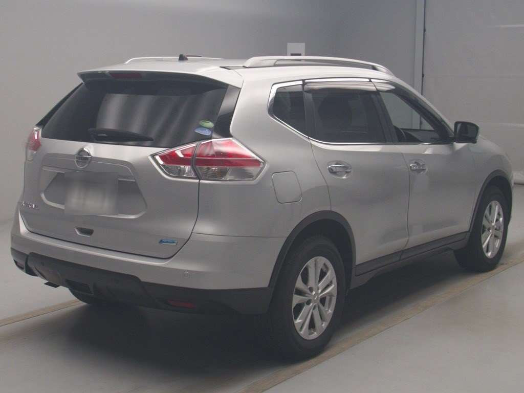 2014 Nissan X-Trail NT32[1]