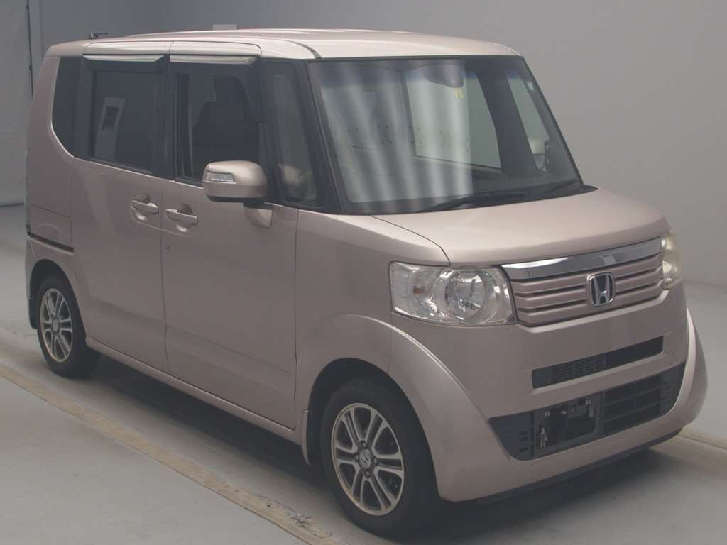 2014 Honda N-BOX JF1[2]