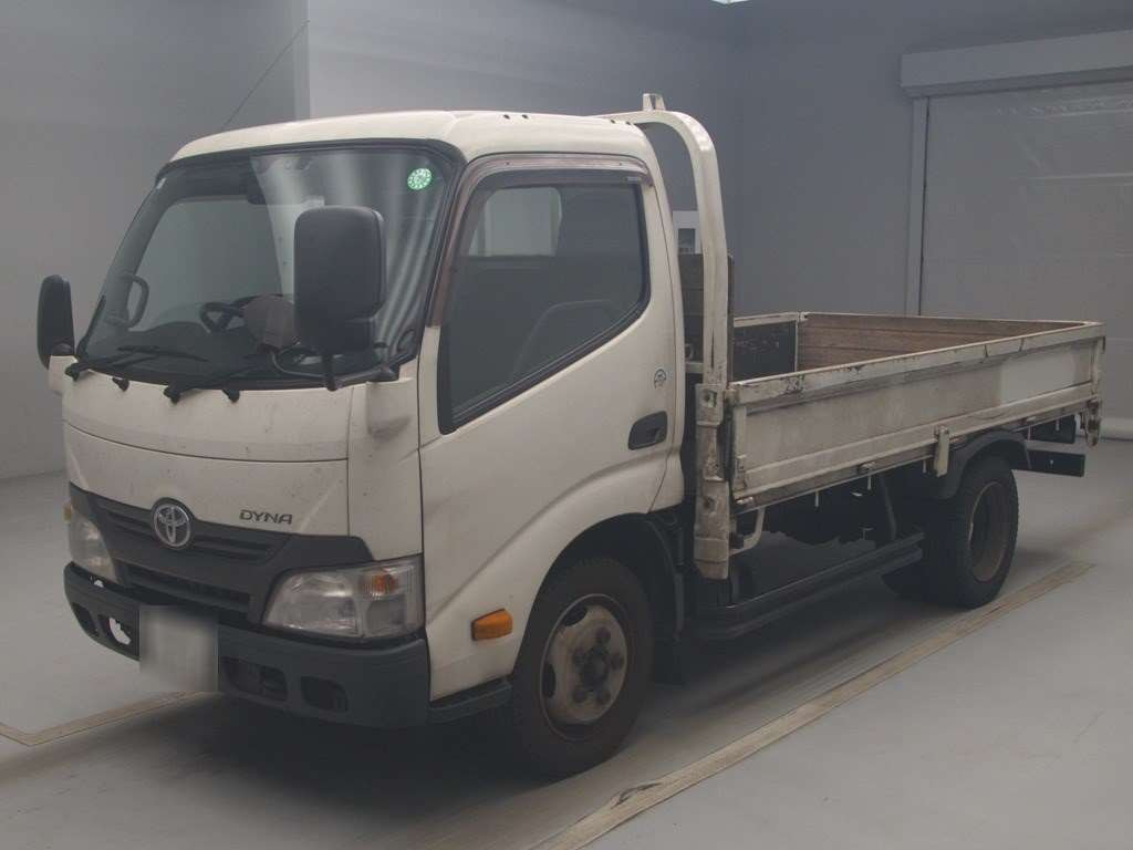 2015 Toyota Dyna Truck XZU645[0]