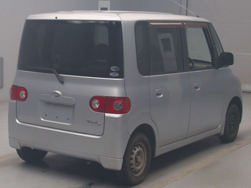 2004 Daihatsu Tanto L350S[1]