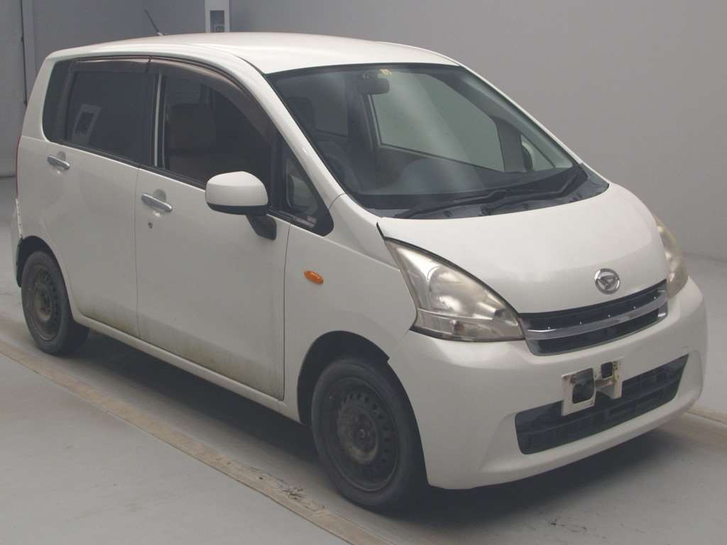 2011 Daihatsu Move LA100S[2]