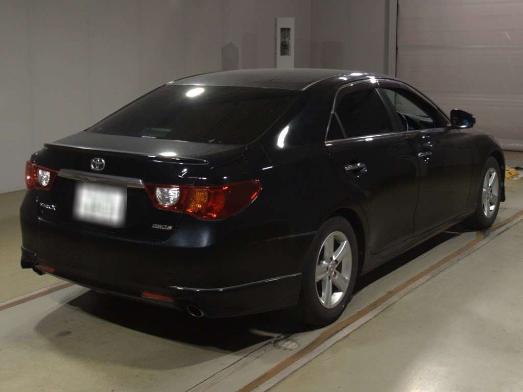 2010 Toyota Mark X GRX130[1]