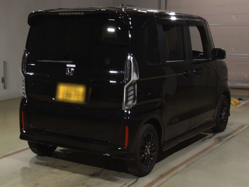 2022 Honda N-BOX CUSTOM JF3[1]