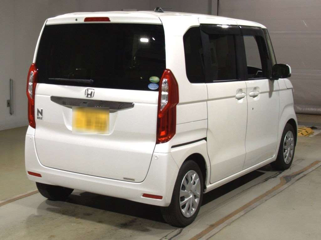 2018 Honda N-BOX JF3[1]