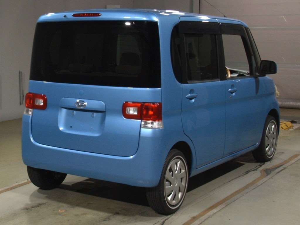 2009 Daihatsu Tanto L375S[1]