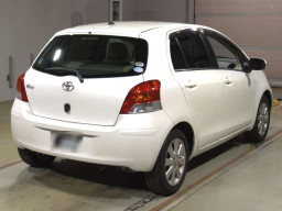 2009 Toyota Vitz