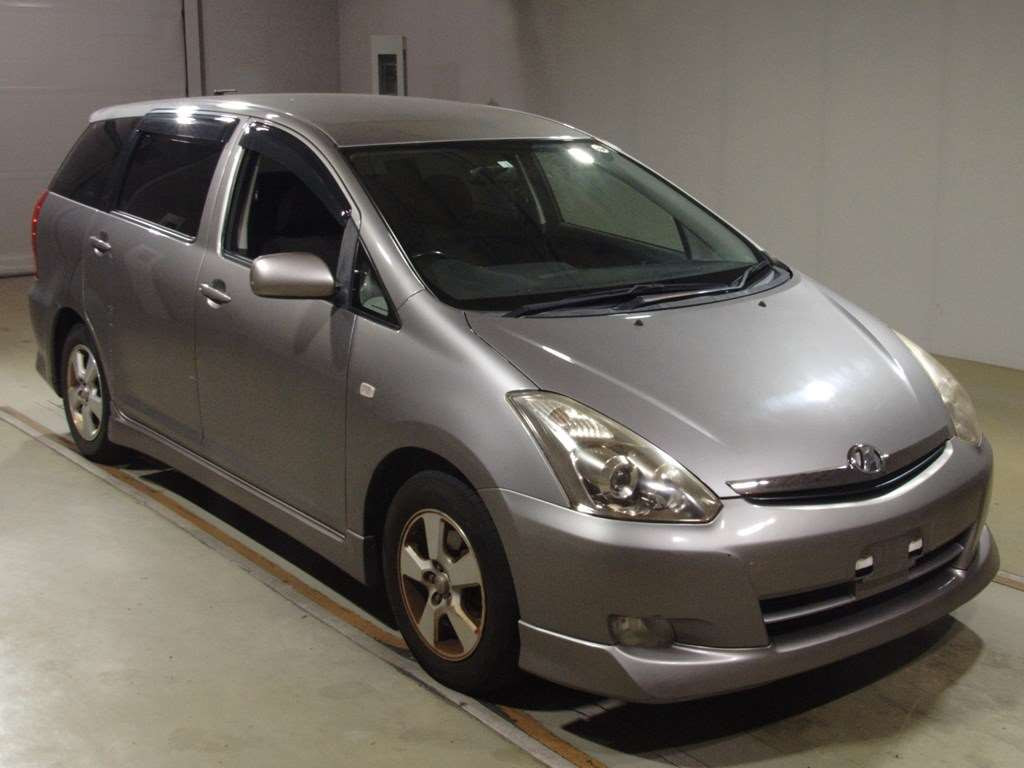 2008 Toyota Wish ZNE10G[2]