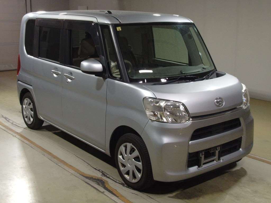 2014 Daihatsu Tanto LA600S[2]