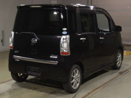 2012 Daihatsu Tanto exe