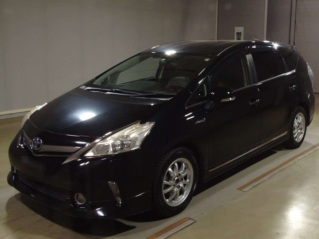 2012 Toyota Prius alpha ZVW40W[0]