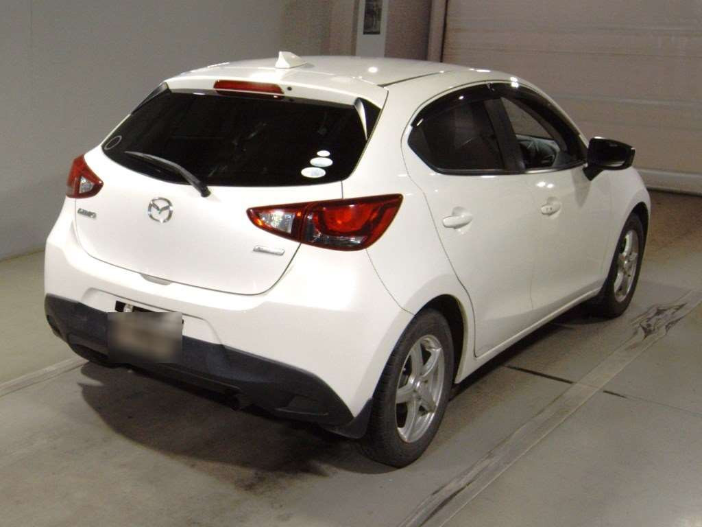 2015 Mazda Demio DJ3FS[1]