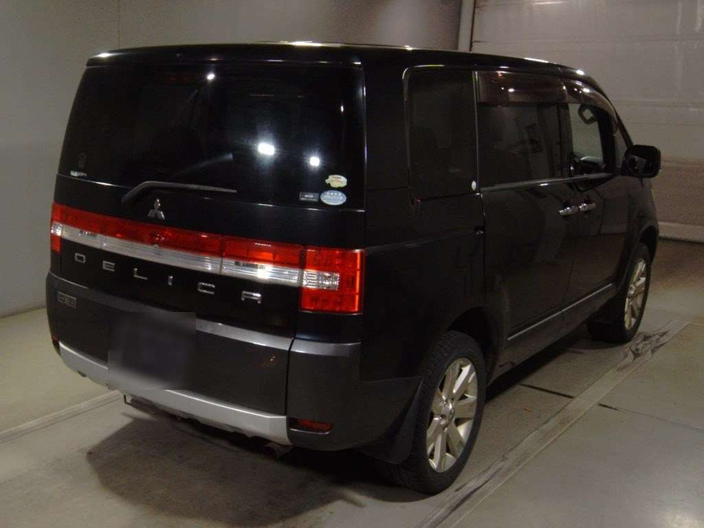 2007 Mitsubishi Delica D5 CV5W[1]