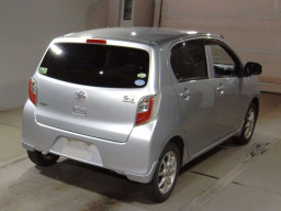 2011 Daihatsu Mira es