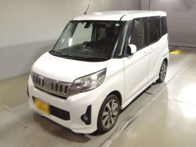 2015 Mitsubishi eK Space Custom