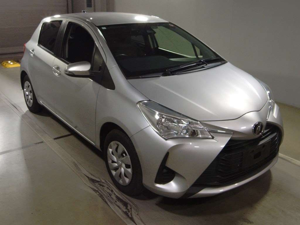 2018 Toyota Vitz KSP130[2]