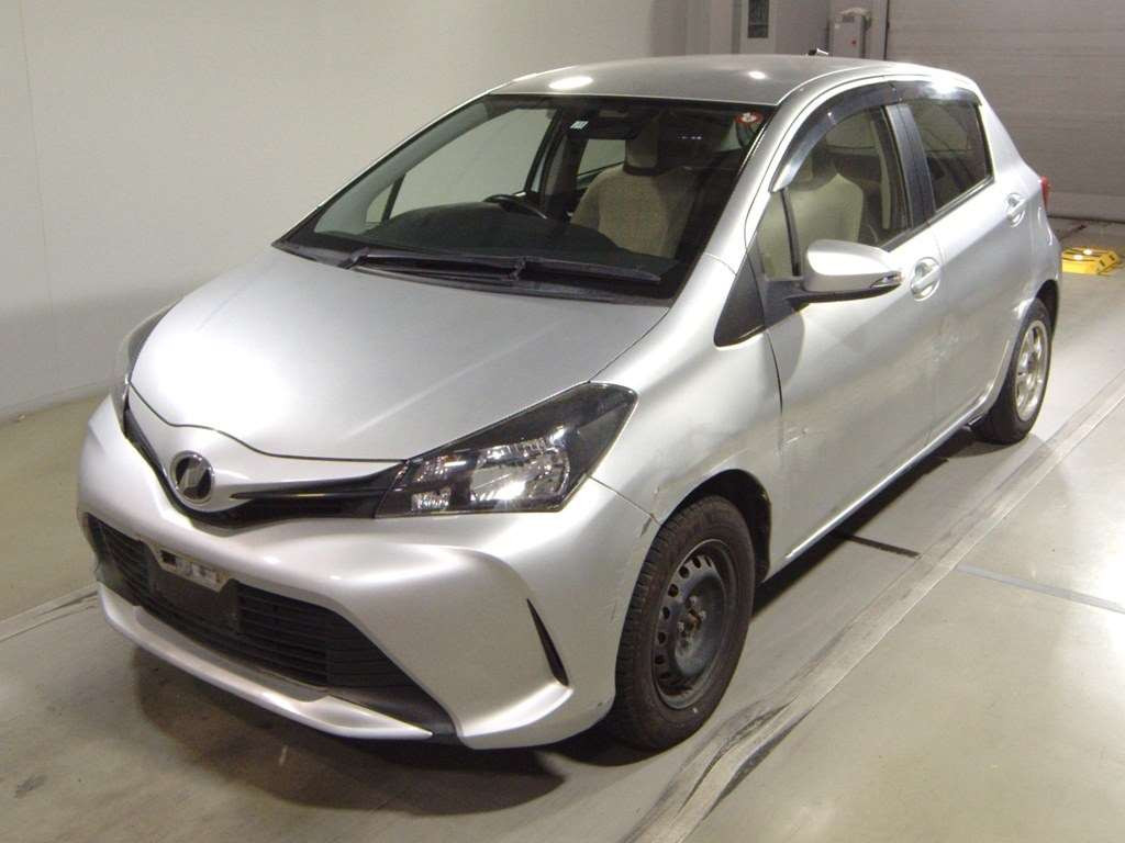 2015 Toyota Vitz KSP130[0]