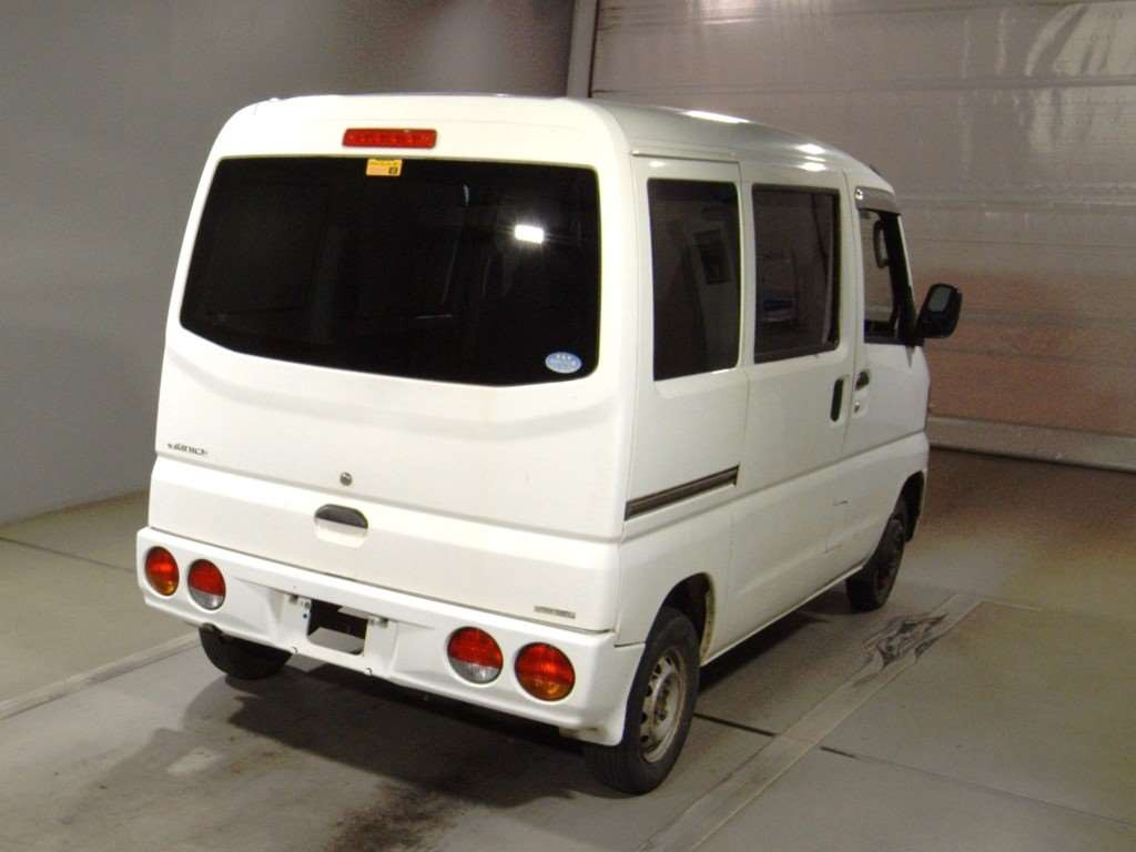 2010 Mitsubishi Minicab Van U61V[1]