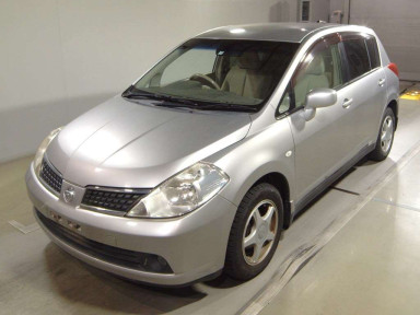 2007 Nissan Tiida