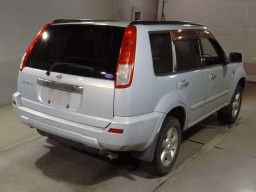 2003 Nissan X-Trail