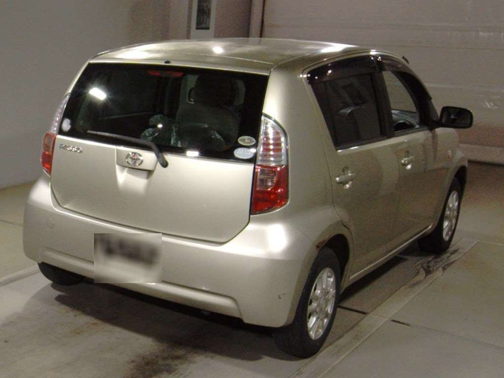 2009 Toyota Passo KGC10[1]