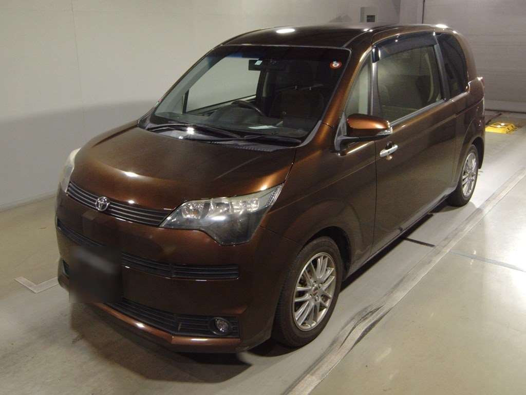 2013 Toyota Spade NCP141[0]