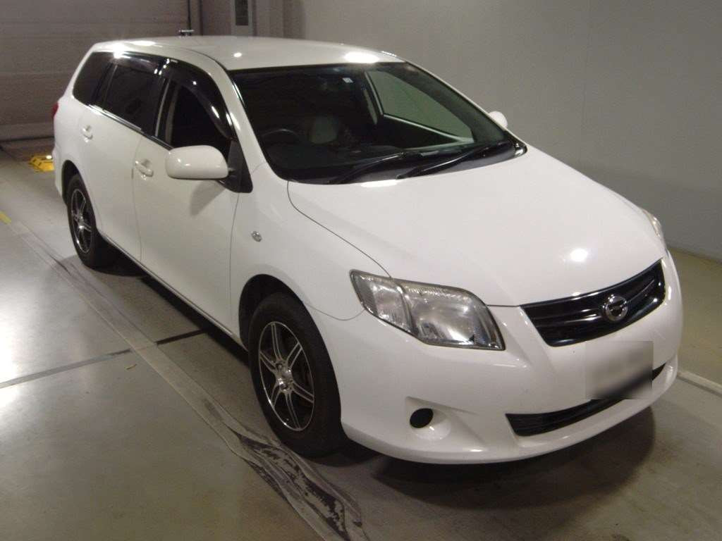 2011 Toyota Corolla Fielder NZE144G[2]