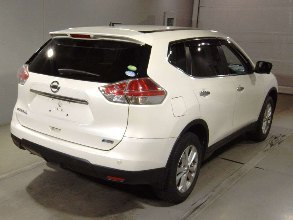 2015 Nissan X-Trail NT32[1]