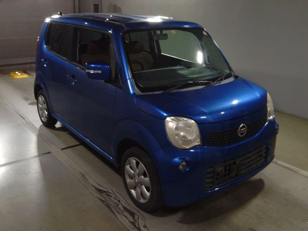 2011 Nissan Moco MG33S[2]